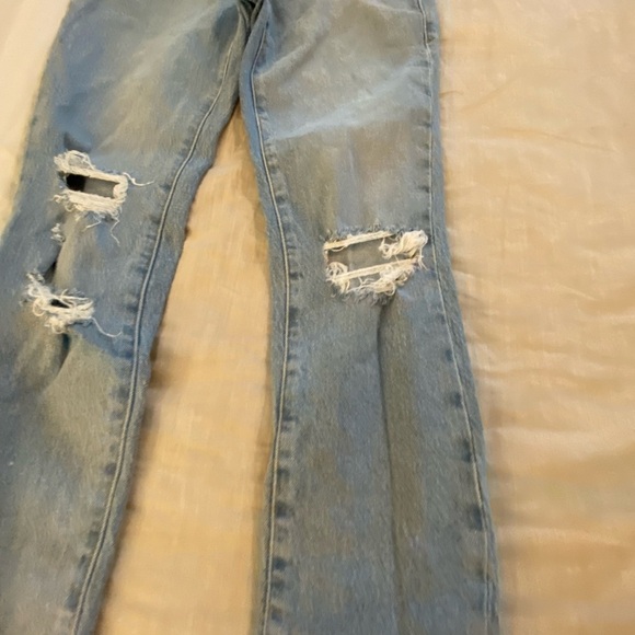 ZARA X GOOD AMERICAN
Classic Slim Jeans (J1) - Picture 3 of 10